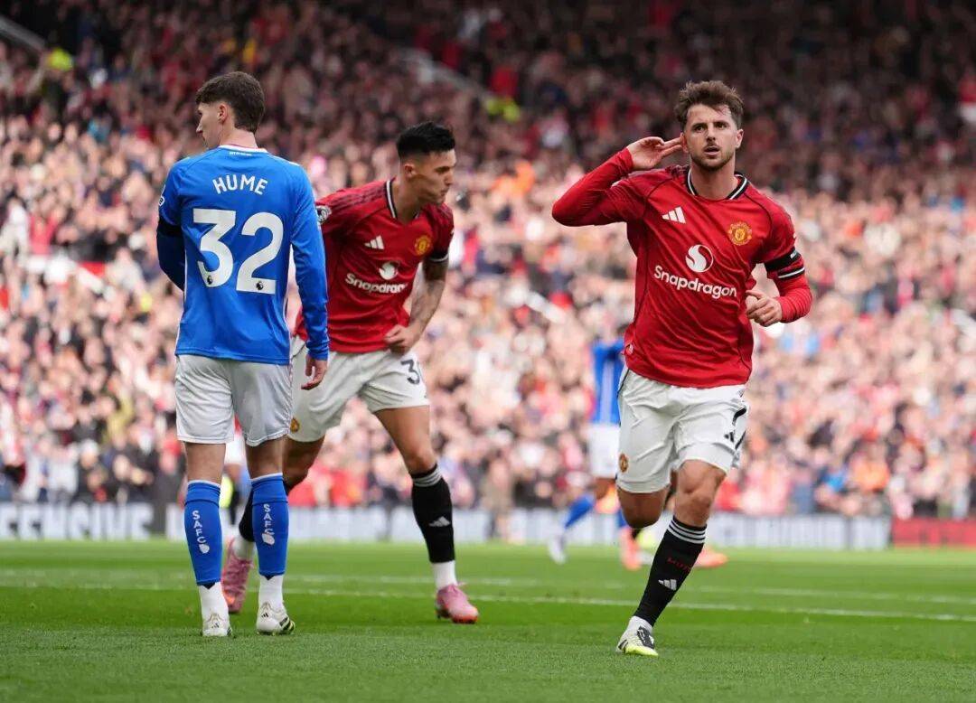 爱游戏在线入口 -关于欧冠倒计时，曼联加时末段再遭质疑，细节引发关注，赛场秩序良好，阵容厚度经受考验的信息