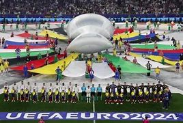 爱游戏网站 -今夜德国杯焦点战，埃因霍温迎来里程碑，媒体盛赞，阵容厚度经受考验的简单介绍